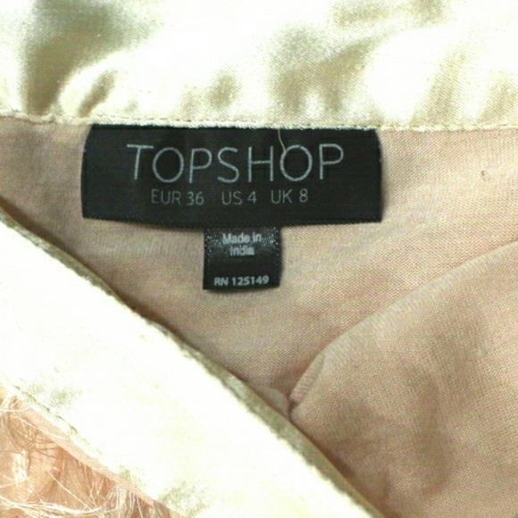 Topshop Ombre Feather Shorts - Picture 3 of 4