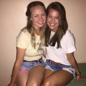 Meet your Posher, Jade