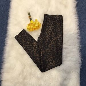 💥NWT Romeo & Juliet leggings, size medium