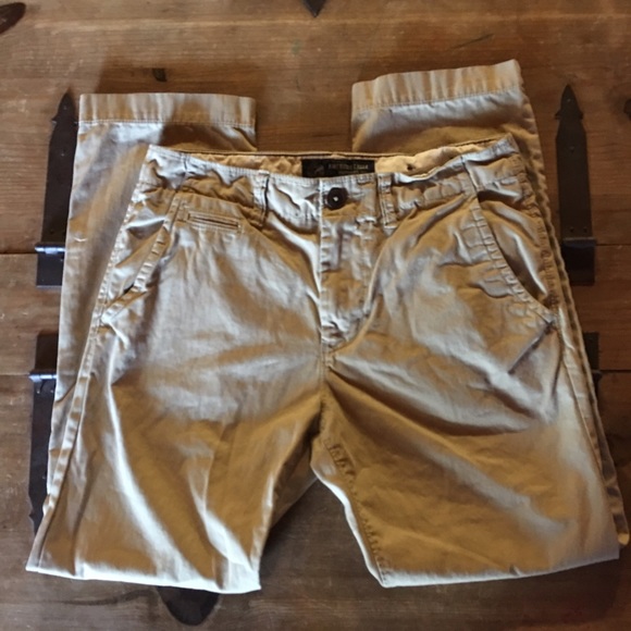 American Eagle khaki pants