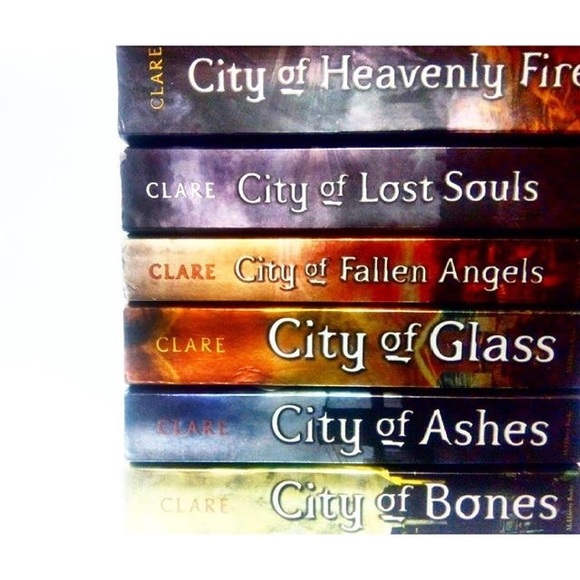‼️SEARCHING FOR‼️ Mortal Instruments Series - Picture 3 of 4