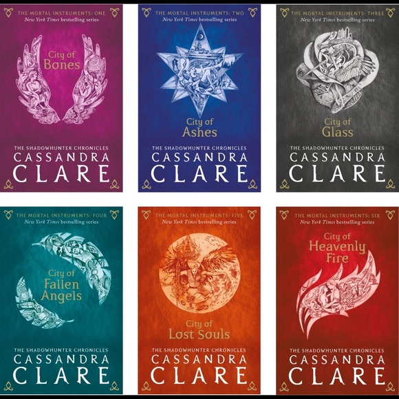 ‼️SEARCHING FOR‼️ Mortal Instruments Series - Picture 4 of 4