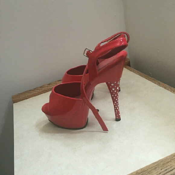 Shint Red open toe glitter heels