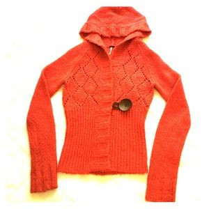 Free people sweater size small