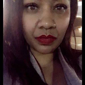 Meet your Posher, Kiana