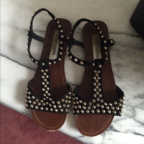 Steve madden studded sandals