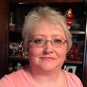 Meet your Posher, Connie