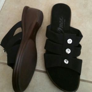 Womens sandals