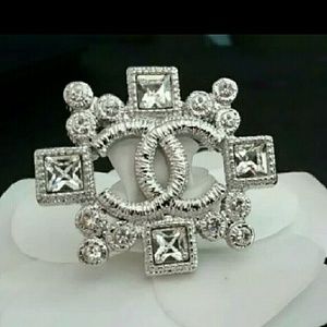 Beautiful Large Crystals Brooch