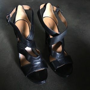 Nine West- Black strappy heeled sandals