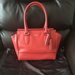 Beautiful Coach handbag! 👜