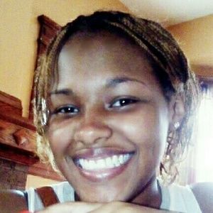 Meet your Posher, Victoria