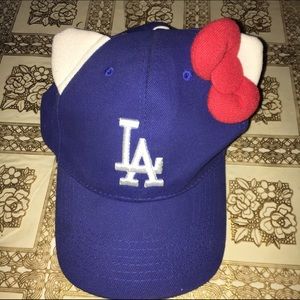 hello kitty dodger hat