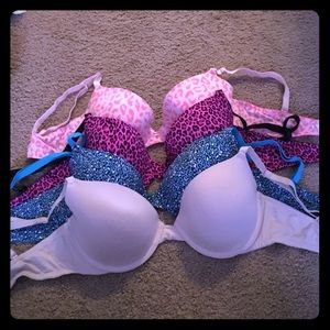 Victoria's Secret Pink bra bundle