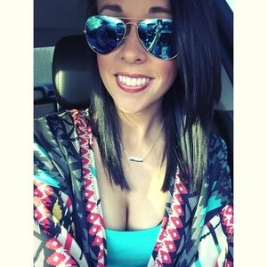 Meet your Posher, Bethany