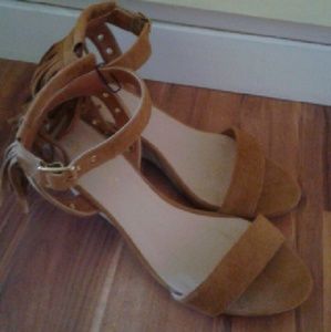 Shoe Dazzle Sandals