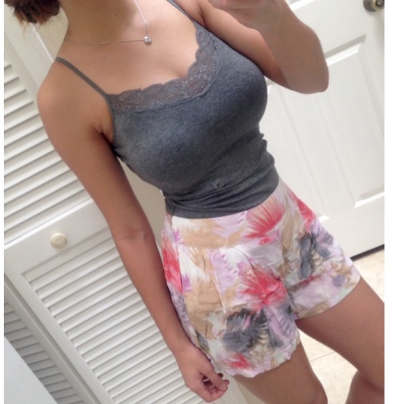 Express Tops - 🆕 Gray Express Camisoles