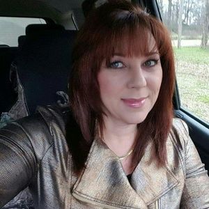 Meet your Posher, Janet