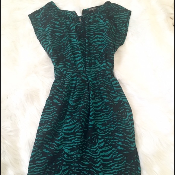 Fun Printed Sundress - Picture 2 of 4