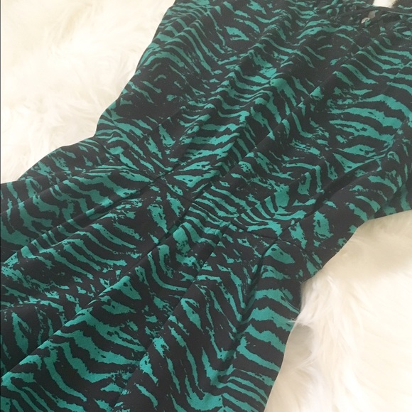 Fun Printed Sundress - Picture 3 of 4