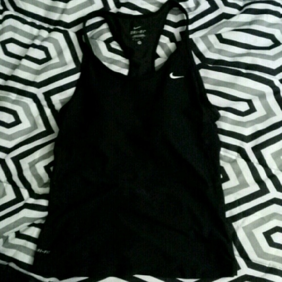 Nike tank