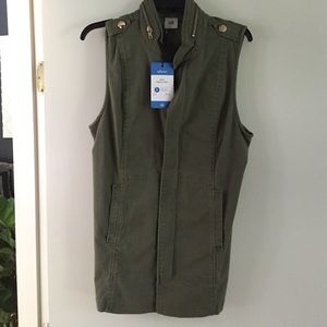 Explorers vest