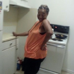 Meet your Posher, Deloris