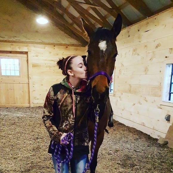 Meet your Posher, Brittany