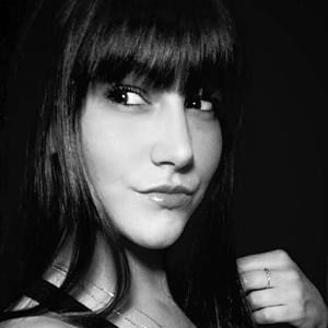 Meet your Posher, Shelby