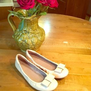 Pink Pantent leather Ballet flats