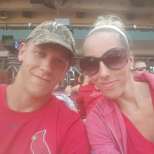 Meet your Posher, Stefanie