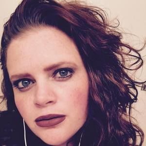 Meet your Posher, Tabitha