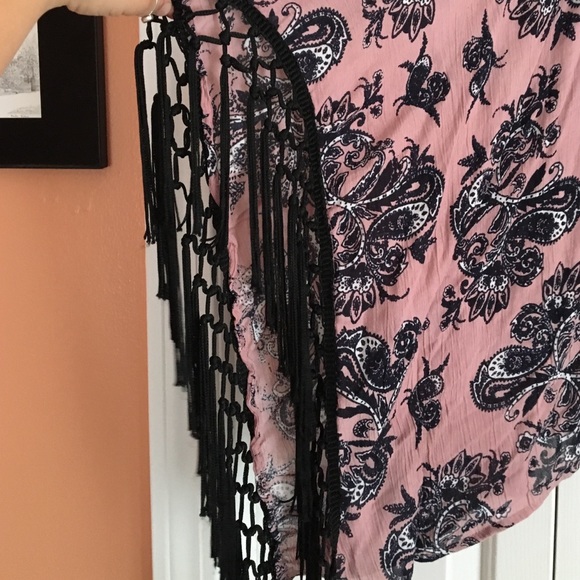 Top - Picture 3 of 3