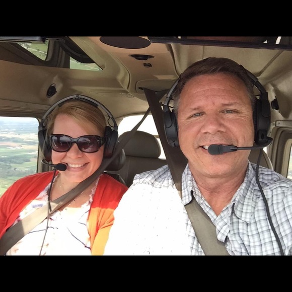 Meet your Posher, Lori - Picture 1 of 1