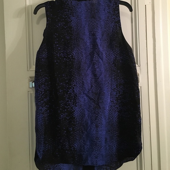 Robert Rodriguez black and blue snake print top - Picture 3 of 3