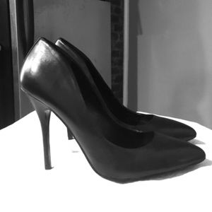 Steve Madden 4 inch heals