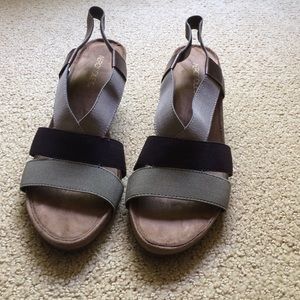 Aresoles comfortable heels