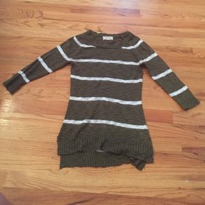 Long sleeve stripes