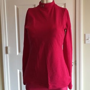 Under Armour long sleeve semi-fitted tops