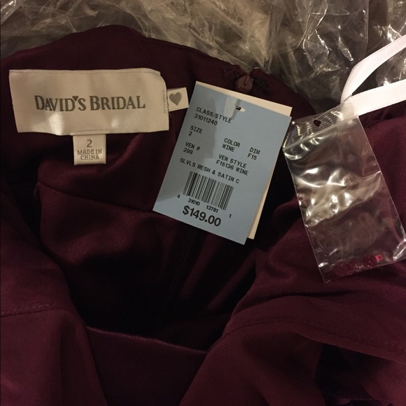 Wine Color Bridesmaid / Prom / Formal Dress - Picture 2 of 3