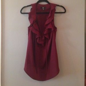 Maroon Sleeveless ruffle blouse