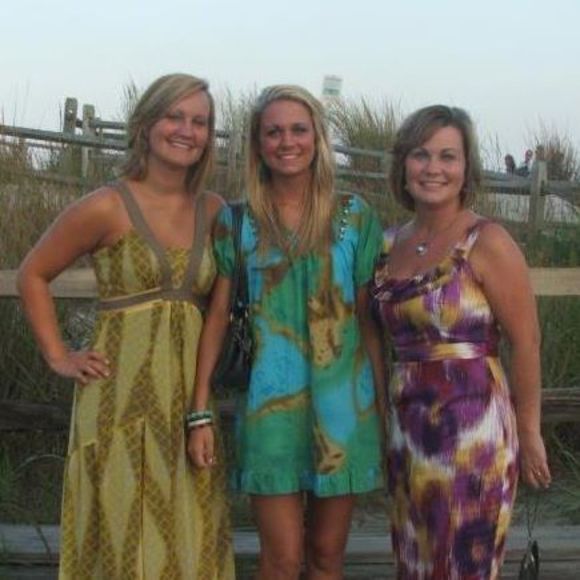 Meet your Posher, Tammy, Ashely,& Haley - Picture 2 of 8