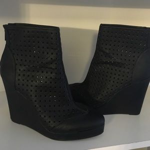 Wedge booties