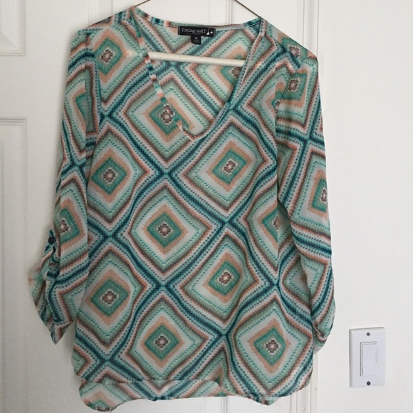 Sheer 3/4 sleeve top