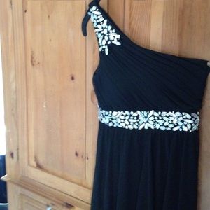 1 strap dress