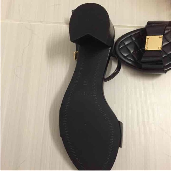 Brand new Cole Haan Tali bow sandals - Picture 3 of 3