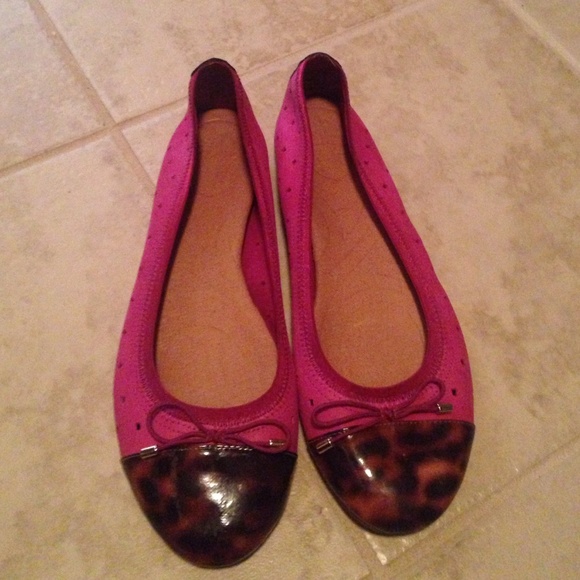 clarks flats pink
