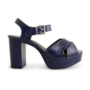 Platform block heel sandals ✨