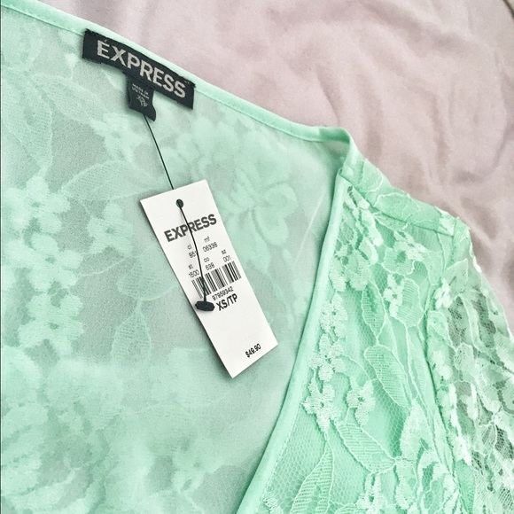 NWT Express lace top
