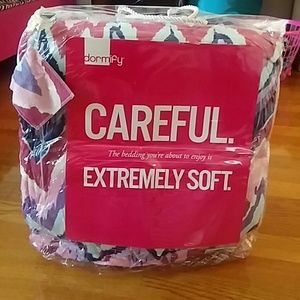 Dorm Comforter